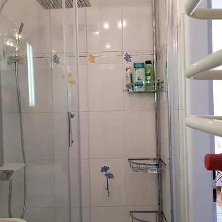 Plac Trzech Krzyzy Lägenhet